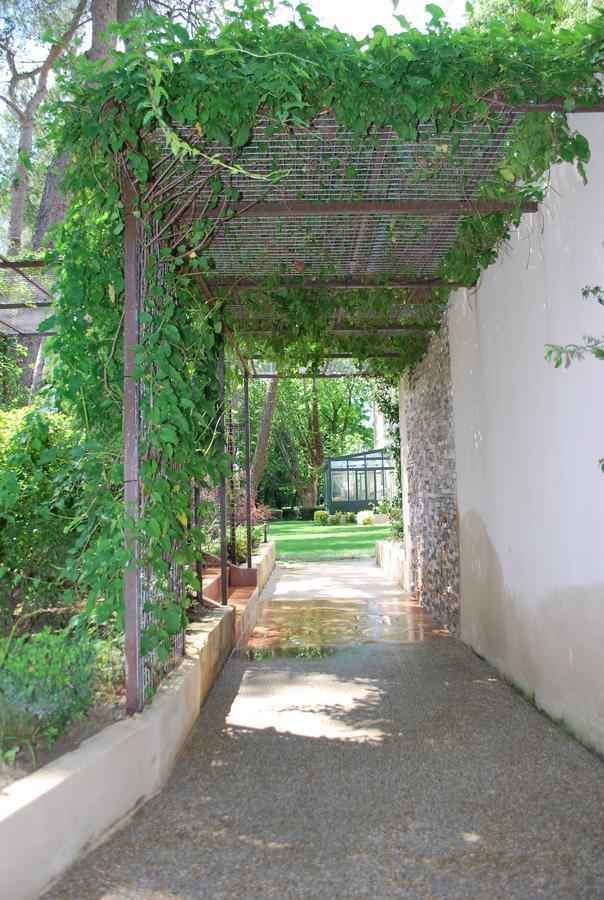 Chateau Sainte Colombe Acomodação com café da manhã Exterior foto